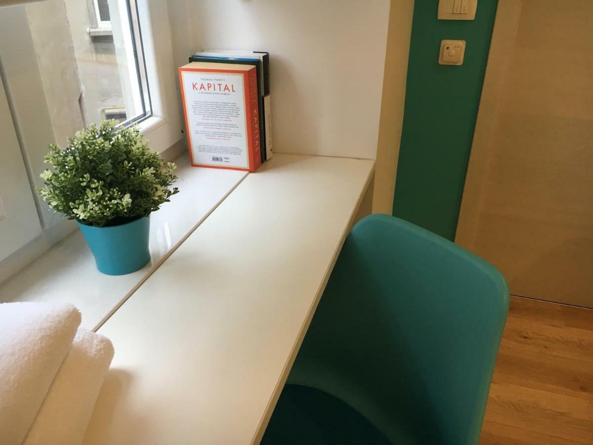 Adria Apartment Rijeka Ngoại thất bức ảnh